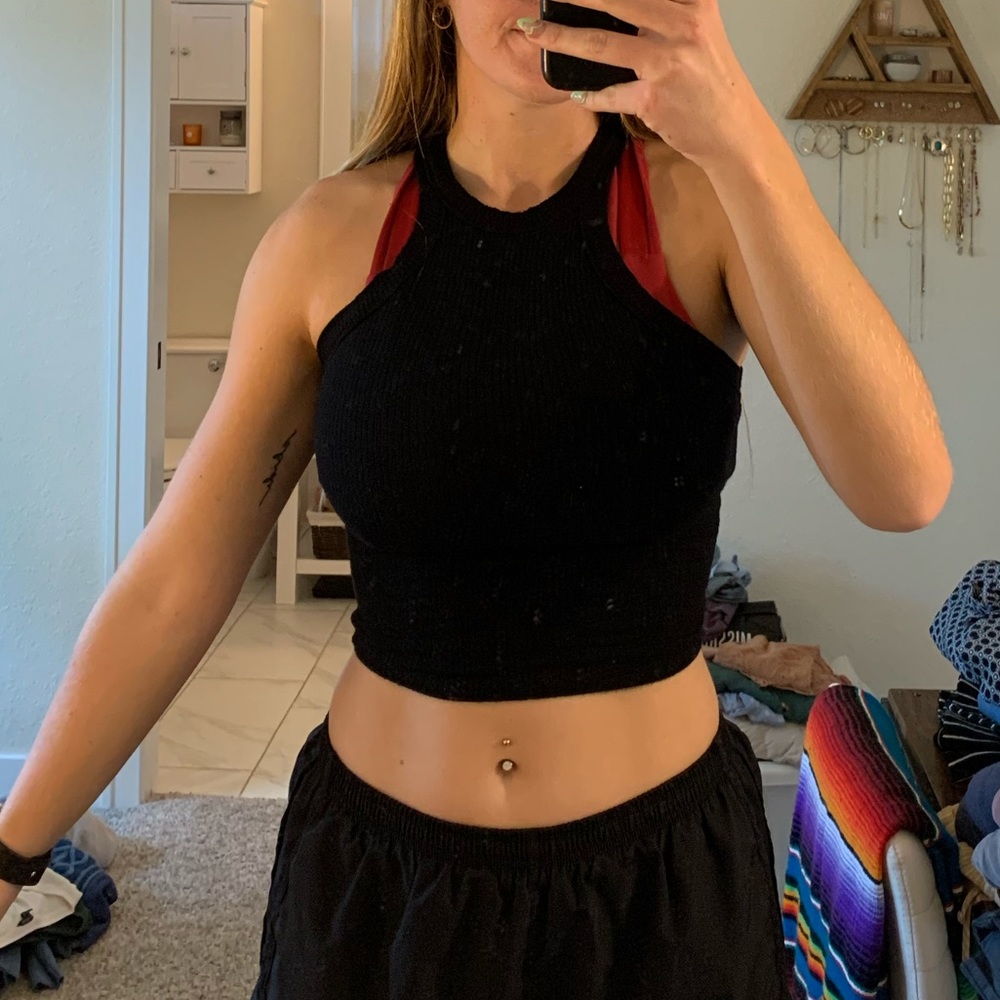 Black crop top!